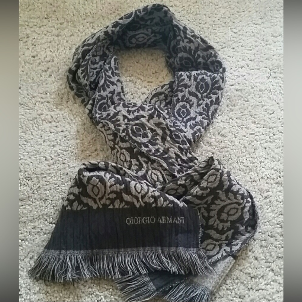 Vintage Giorgio Armani wool scarf